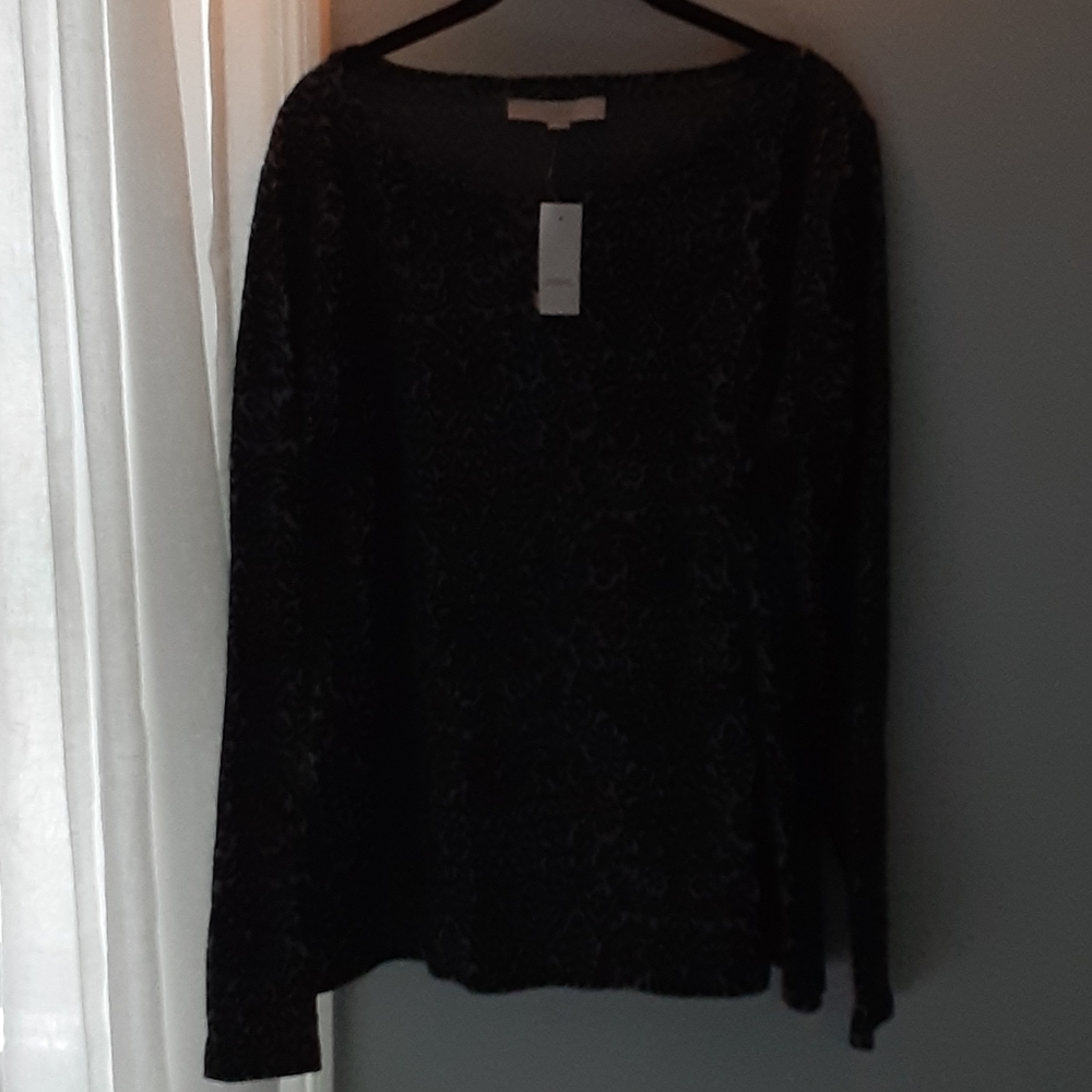 LOFT size XL long sleeve top in grey and black NWT